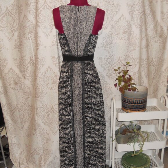 BCBG Maxazria 2 Black/White Sleeveless Maxi Dress Hi Low Mixed Patterns - Picture 4 of 8